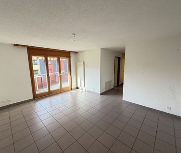 Quietly located just a few steps from the shops - Photo 2