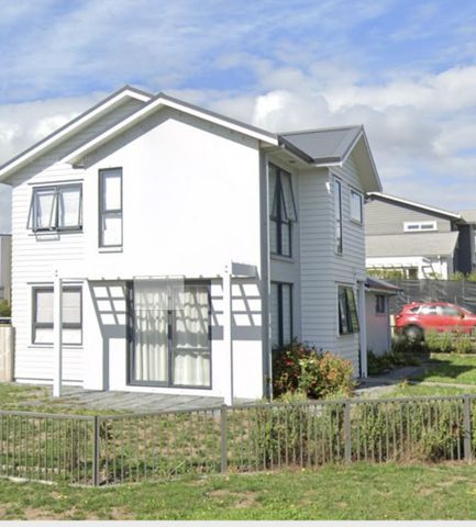 Spacious 4-Bedroom Family Home in Prime Massey Location – Available - Photo 5