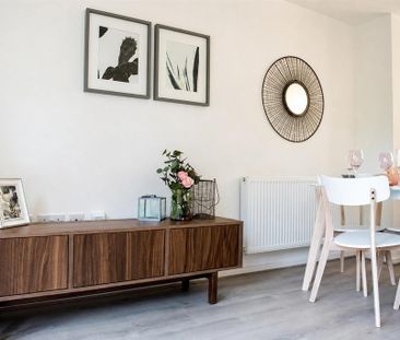 3 bedroom semi-detached house to rent - Photo 1