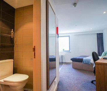 Studio to rent - Photo 5