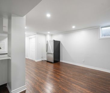 For Lease - 76 Cardish Street, Vaughan, Ontario - Photo 2