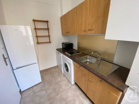 Location Appartement 1 pièce 32m² NICE 06300 - Photo 5