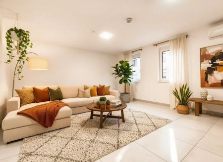 Exklusive Mietwohnung – Erstbezug in hochwertig gebautem Wohnhaus - Großer Gemeinschaftsgarten in toller Ruhelage - Foto 2