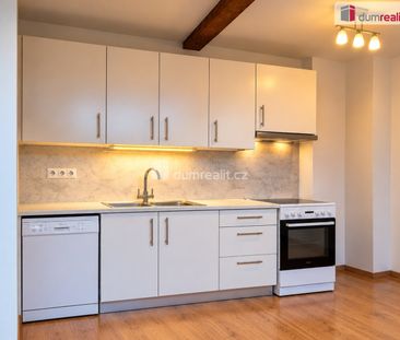 Pronájem bytu 1+kk a garsoniéry 34 m², Lidická 303, Praha Smíchov - Photo 4