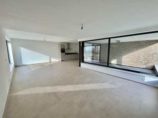 Appartement te huur - Photo 1