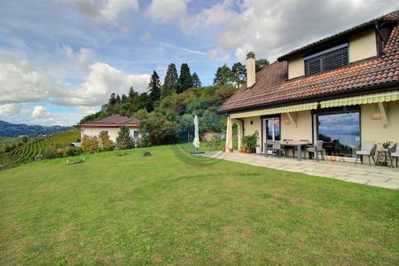 MAGNIFIQUE VILLA INDIVIDUELLE DE 6,5 PIÈCES AVEC VUE SUR LE LAC - Foto 3