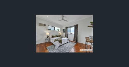 Spacious Retreat in Mount Louisa - Photo 4