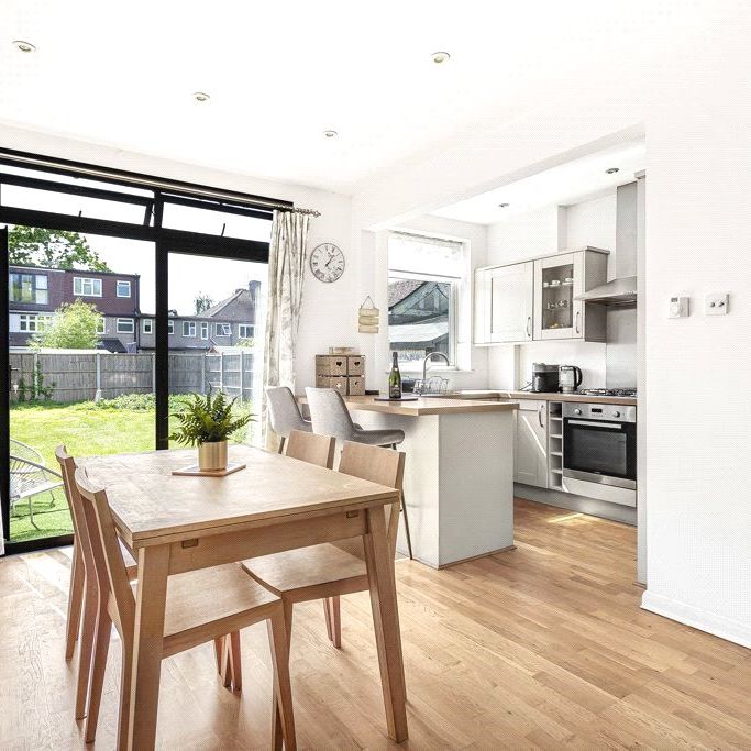 Powder Mill Lane, Twickenham, TW2 6EG - Photo 1