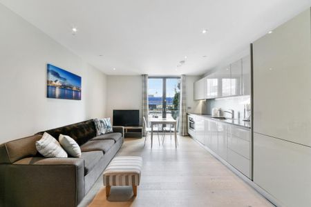 Studio to rent - Photo 2