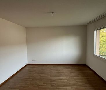 BÖSINGEN (FR) - frisch renoviert 4.5-Zimmerwohnung in Bösingen - Foto 2