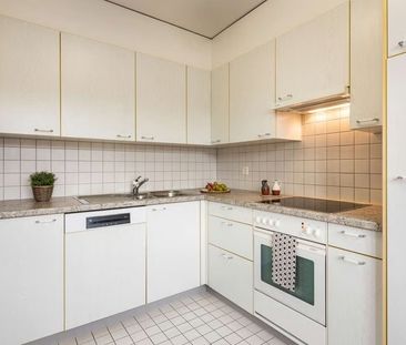 2.5 Zimmer, 77 m², 2. Stock - Foto 3