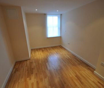 St Peters Court, Howden - Photo 5