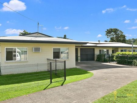 Get Excited - Duplex The Size Of A House!! - Photo 2