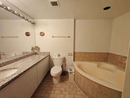 For Lease - 25 Maitland Street Unit# 801, Toronto, Ontario - Photo 3