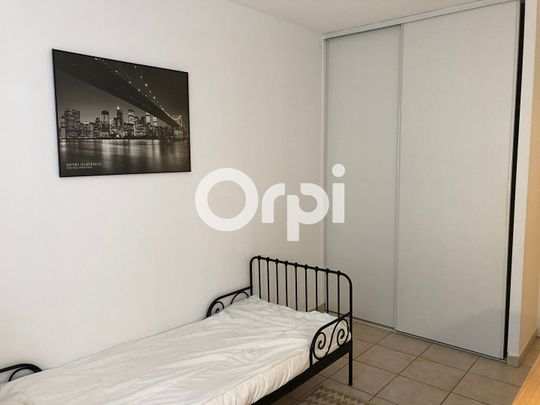 Appartement 3 pièces 57m2 MARSEILLE 8EME 1 017 euros - Photo 1