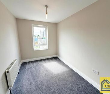 27 Bridge Street, Comber, BT23 5AT - Photo 4