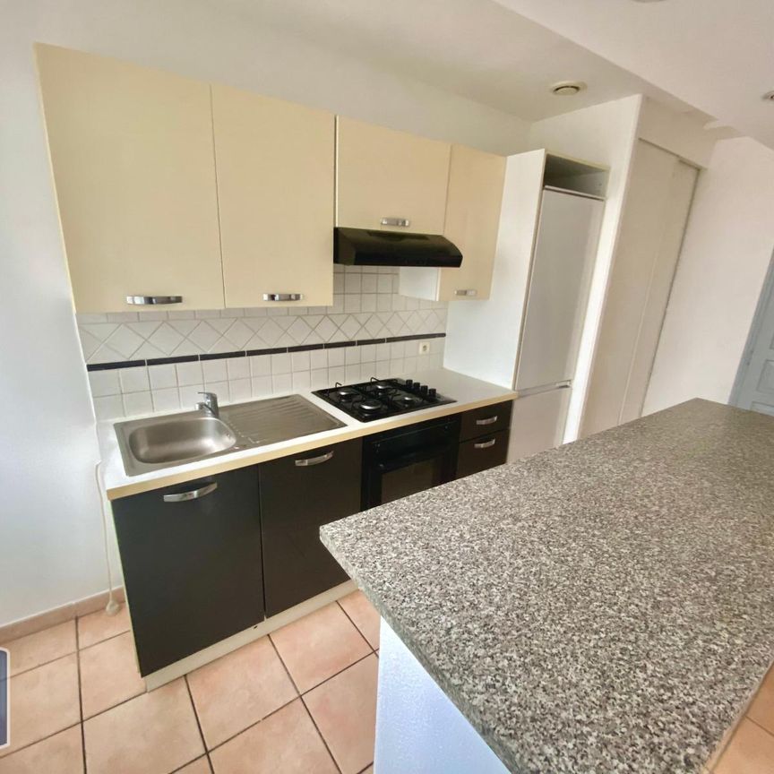 Location Appartement 1 pièce 26m² TOULON 83100 - Photo 1