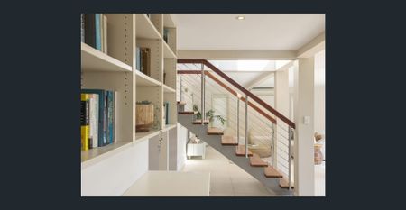 Deep Waterfront Family Home - Photo 2