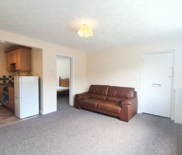 1 bedroom apartment to rent Woodside Road, Southampton, SO17 - Photo 1