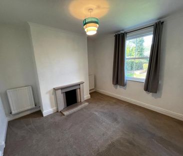 3 bedroom detached house to rent - Photo 2