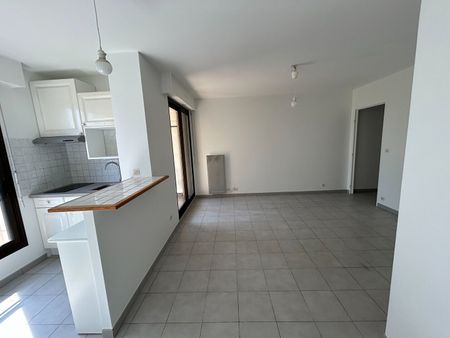 Apartment - Photo 3
