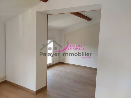 Location Appartement 3 pièces 56m² MONTEUX 84170 - Photo 5