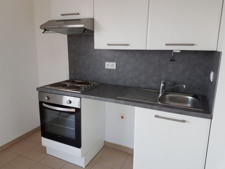 Location Appartement 2 pièces 42m² MARLY 59770 - Photo 4