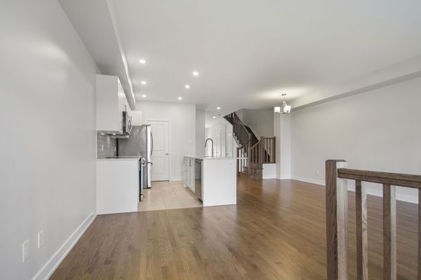 For Lease - 534 CORRETTO Place, Barrhaven, Ontario - Photo 1