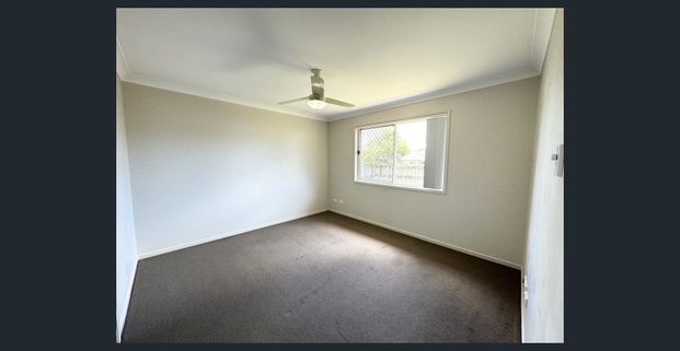 Modern Duplex in Quiet Estate - Photo 1