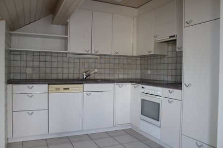Originelle Dachwohnung wartet auf einen Nachfolger - Photo 3