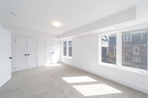 For Lease - 32 Wagon Lane Unit# 5, Barrie, Ontario - Photo 1