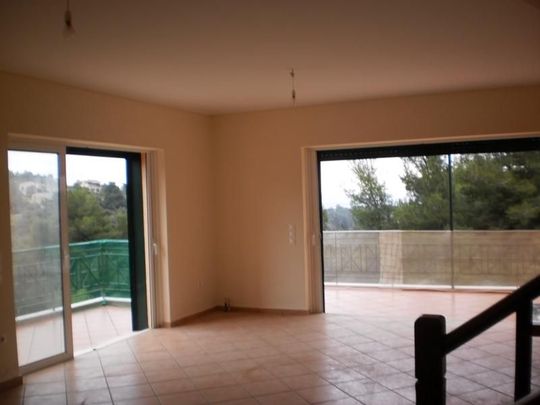 Διαμέρισμα για ενοικίαση - Κάλαμος, - Photo 1