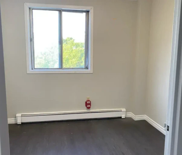 apartments at 750 Wallace Street - Photo 5
