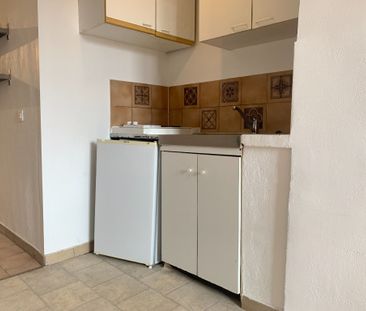 Location Appartement 1 pièce 28m² AIX EN PROVENCE 13100 - Photo 3