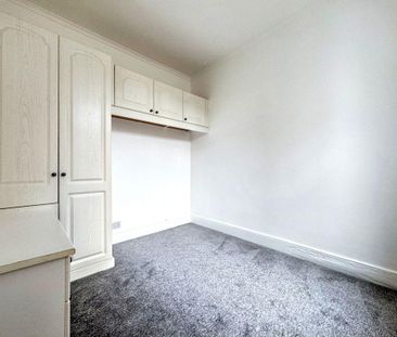 2 bed lower flat to rent in NE32 - Photo 6
