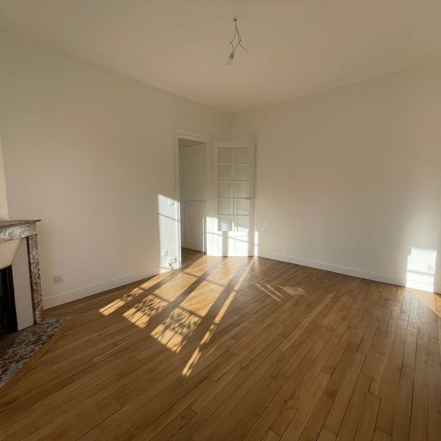 Location Appartement 2 pièces 40m² ENGHIEN LES BAINS 95880 - Photo 1
