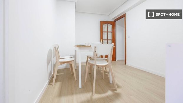valencia, Valencian Community 46020 - Foto 1