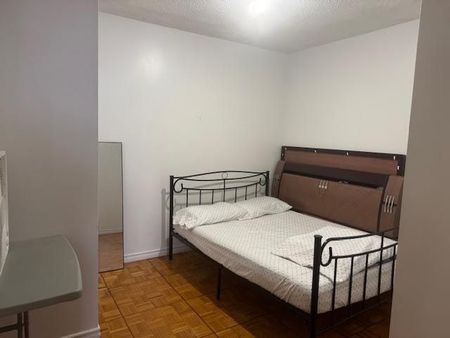 For Lease - 519 Dundas Street Unit# 807, Toronto, Ontario - Photo 2