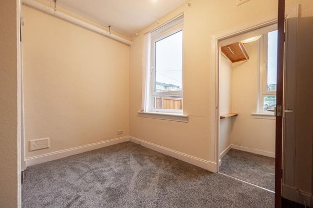 1 bedroom ground floor flat to rent - Photo 1