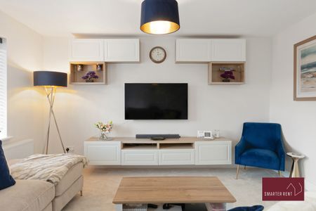 3 Bed, House - Photo 4