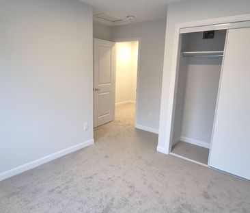 For Lease - 701 Glenroy Gilbert Drive Unit# 18, Barrhaven, Ontario - Photo 4