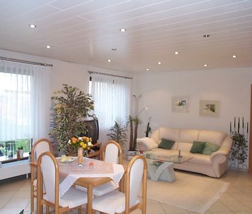 Einliegerwohnung in ruhiger Lage mit großer Terrasse, ideal für ein... - Photo 2