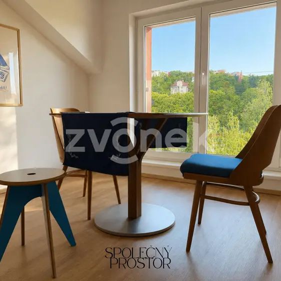 Pronájem pokoje v blízkosti centra Zlína | 4+1 | 6 000 Kč vč. poplatků - Фото 1