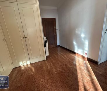 Location Appartement 3 pièces 106m² AVIGNON 84000 - Photo 3