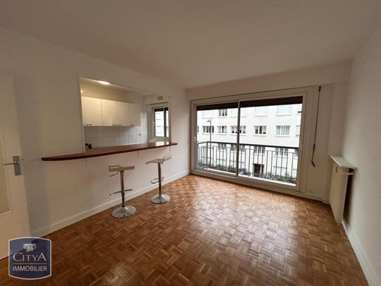 Location Appartement 2 pièces 46m² PARIS 15ème - Photo 1