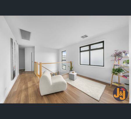 13 Latifolium Street, Donnybrook, Vic 3064 - Photo 5