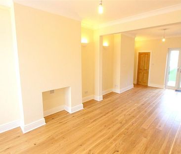 2 bedroom semi-detached house to rent - Photo 5