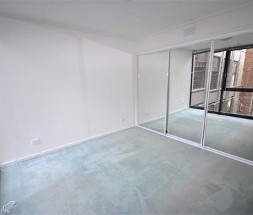 203/668 Bourke Street - Photo 3