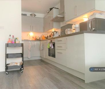 1 bedroom flat to rent - Photo 2