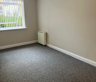 2 Bed Flat, Gean Court, N11 - Photo 2